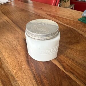 Old Woodbury pot